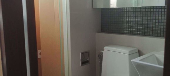 Кондоминиум с 2 спальнями в Rhythm Sathorn - Narathiwas, Пляж Рейли, Таиланд № 30879 7