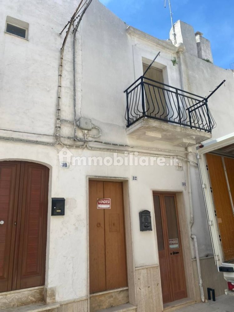 Дом с 2 спальнями в Челье Мессапика, Италия № 144972