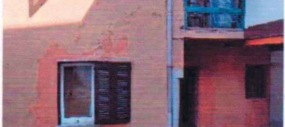 5 rooms Apartment in Cuvio, Italy No. 183552 7