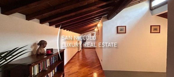 Apartamento de 8 habitaciónes en Florence, Italy No. 210379 12