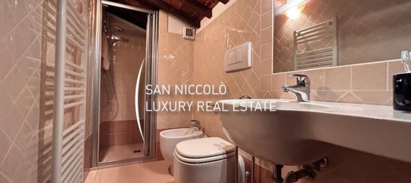 Apartamento de 8 habitaciónes en Florence, Italy No. 210379 19