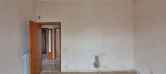 3 bedrooms Apartment in Montecassiano, Italy No. 119054 14