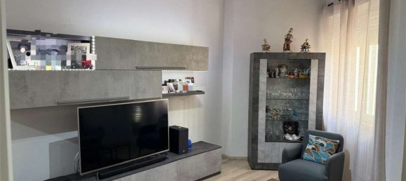 6 rooms Apartment in Pinerolo, Italy No. 221301 4
