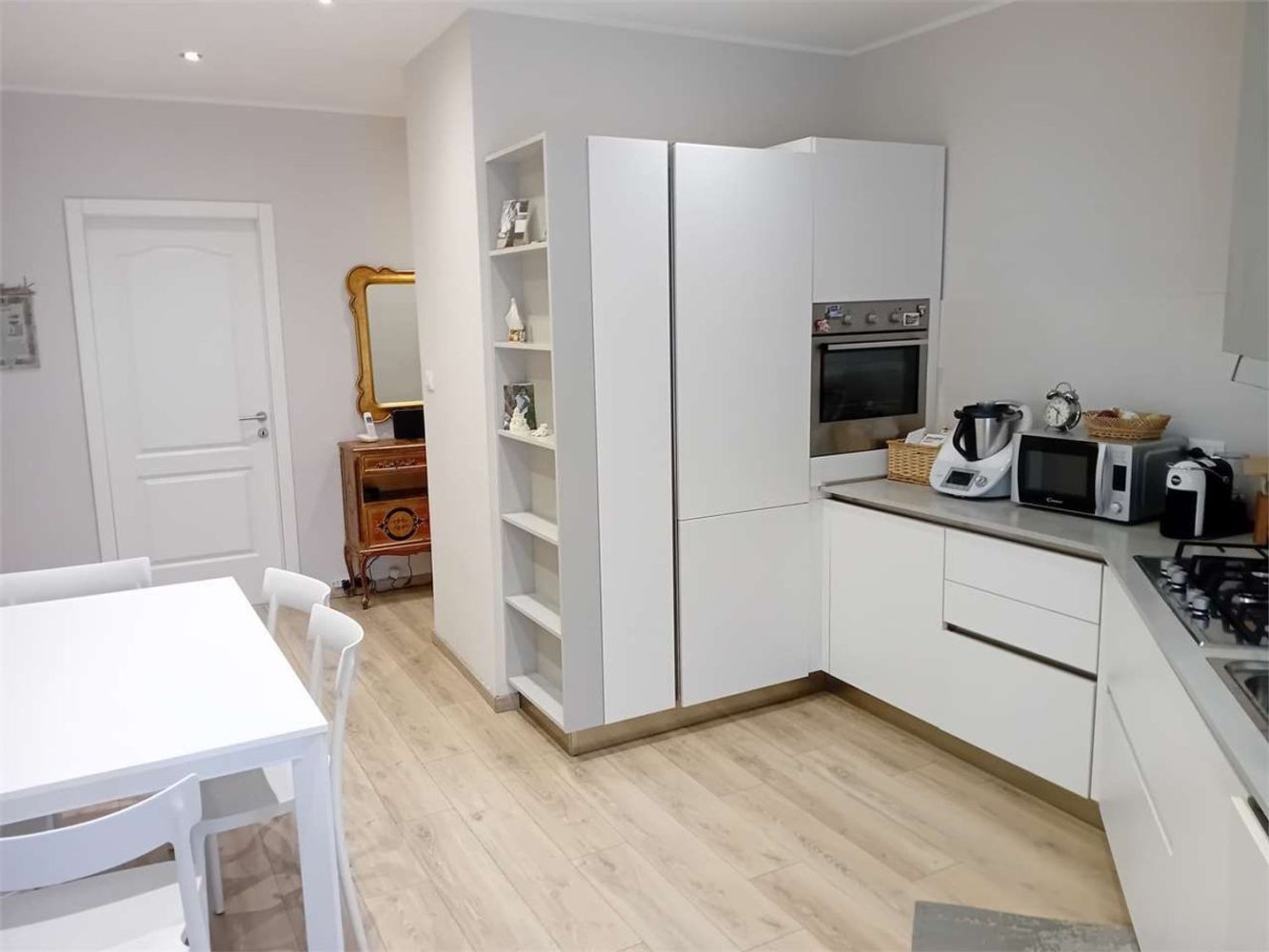 6 rooms Apartment in Pinerolo, Italy No. 221301