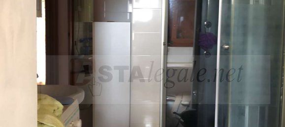 3 rooms Apartment in Fino Mornasco, Italy No. 8380 3