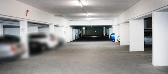  موقف سيارات في Munich, Germany رقم 318420 3