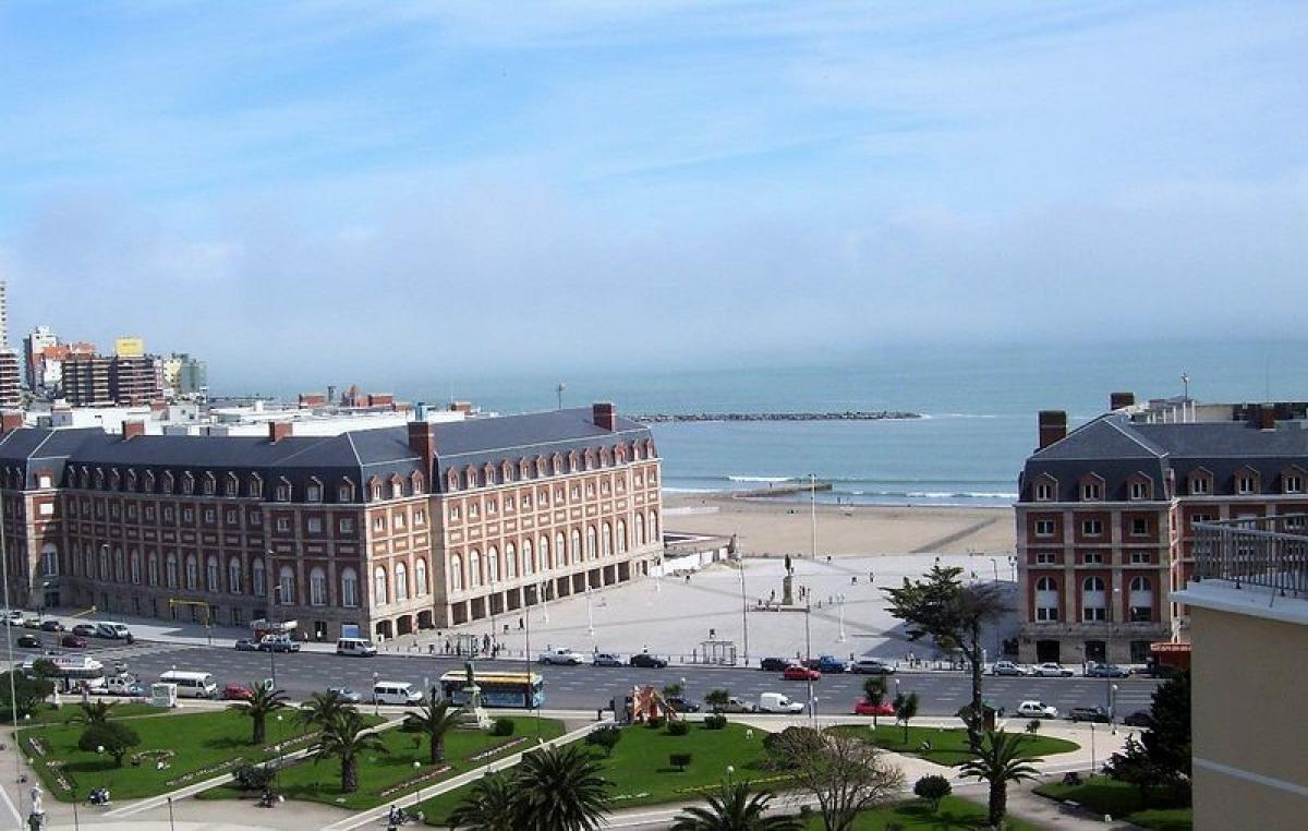 2 bedrooms Apartment in Mar del Plata, Argentina No. 65174