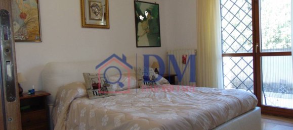 4 bedrooms Villa in Rome, Italy No. 333982 13