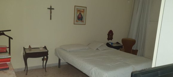 2 rooms Apartment in Bari, Italy No. 77197 9