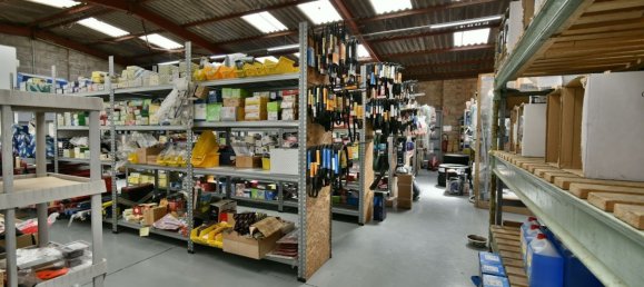 Gewerbliche Immobilie in Montdidier, France 320m², Nr. 80826 5