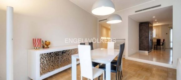 3 rooms Apartment in Milan, Italy No. 246627 4