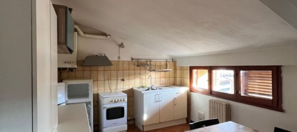 3 rooms Apartment in Florence, Italy No. 103467 21