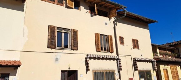 3 rooms Apartment in Florence, Italy No. 103467 28