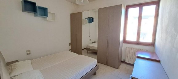 3 rooms Apartment in Florence, Italy No. 103467 31