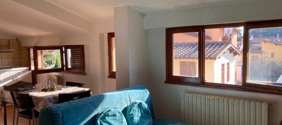 3 rooms Apartment in Florence, Italy No. 103467 8