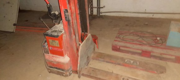 10-Zimmer Gebäude in Noyers-Auzecourt, France, Nr. 72195 2