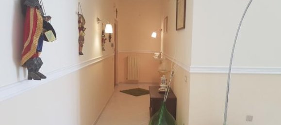 3 rooms Apartment in Trani, Italy No. 252656 3