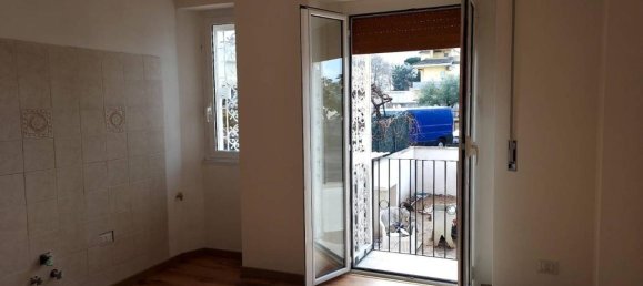 2غرفة شقة في Anzio, Italy رقم 35109 4