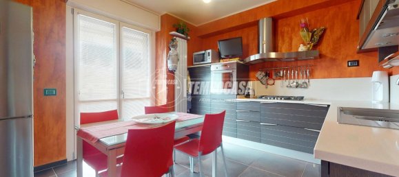 6 rooms Apartment in Borgo San Dalmazzo, Italy No. 12861 8