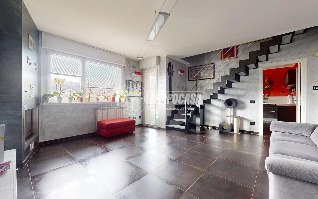 6 rooms Apartment in Borgo San Dalmazzo, Italy No. 12861