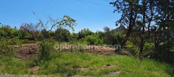 Земельный участок 797м² в Пьерревер, Франция № 96722 3