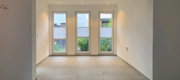 Таунхаус с 2 спальнями в Reutlingen, Германия № 10019 2