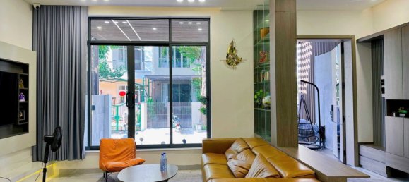 126m² Land in District 7, Vietnam No. 20146 5