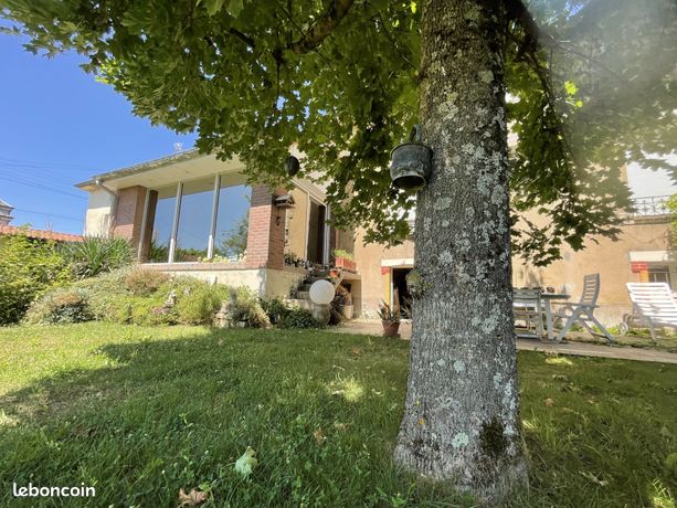 2 bedrooms House in Etain, France No. 308296