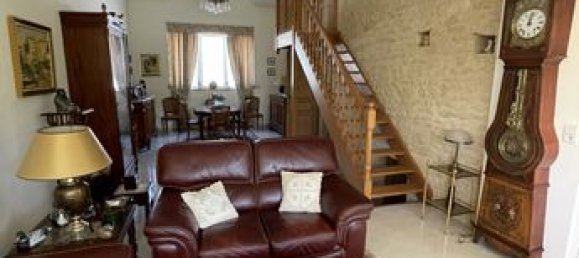 2 bedrooms House in Etain, France No. 308296 11