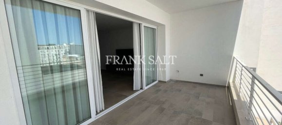 3 bedrooms Apartment in Saint Julian's, Malta No. 7043 19