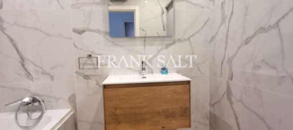 3 bedrooms Apartment in Saint Julian's, Malta No. 7043 18