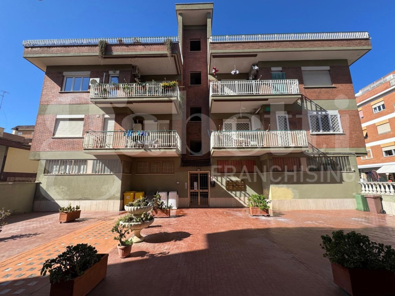 2 bedrooms Apartment in Pomezia, Italy No. 368375