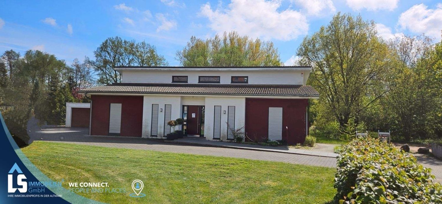 Офис 248м² в Люхов-Данненберг, Германия № 327642