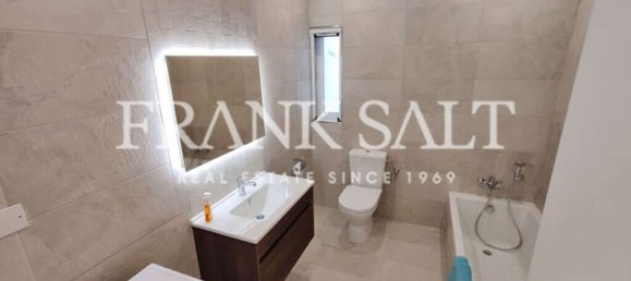 Квартира с 2 спальнями в Биркиркара, Мальта № 8330 12