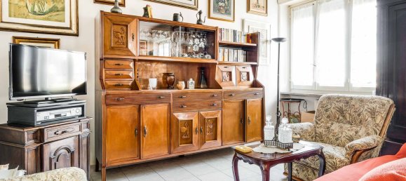 3-salle Appartement à Busto Arsizio, Italy No. 76439 2