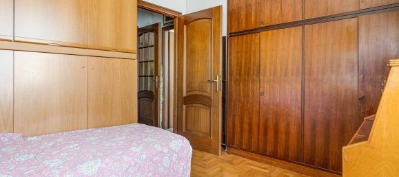 3-salle Appartement à Busto Arsizio, Italy No. 76439 16