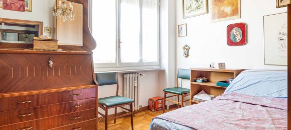 3-salle Appartement à Busto Arsizio, Italy No. 76439 10