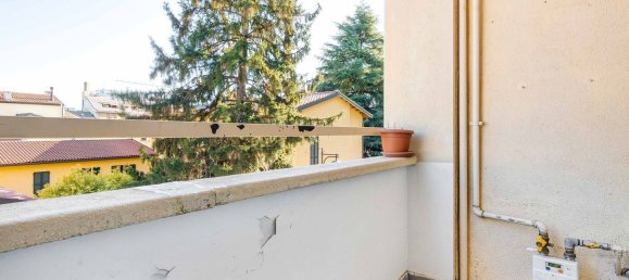 3-salle Appartement à Busto Arsizio, Italy No. 76439 7