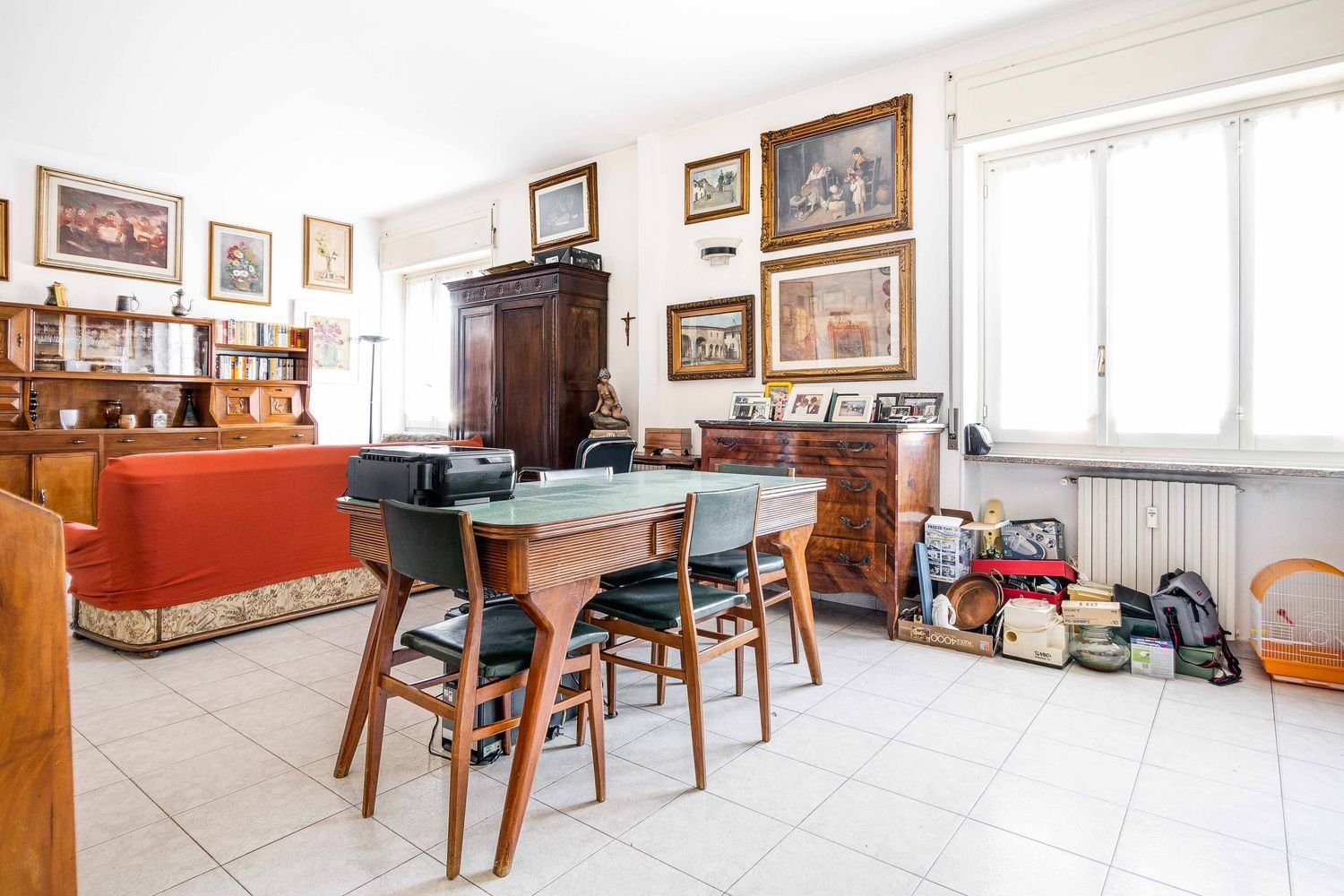 3-salle Appartement à Busto Arsizio, Italy No. 76439