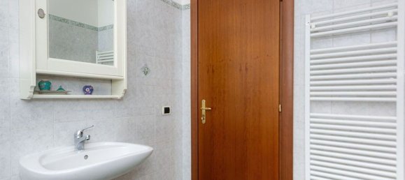 4-Zimmer Haus in San Cesareo, Italy, Nr. 26398 35