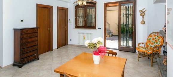 4-Zimmer Haus in San Cesareo, Italy, Nr. 26398 55