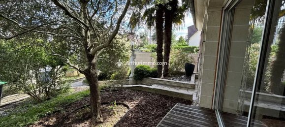 4 bedrooms House in Sainte-Genevieve-des-Bois, France No. 179759 4