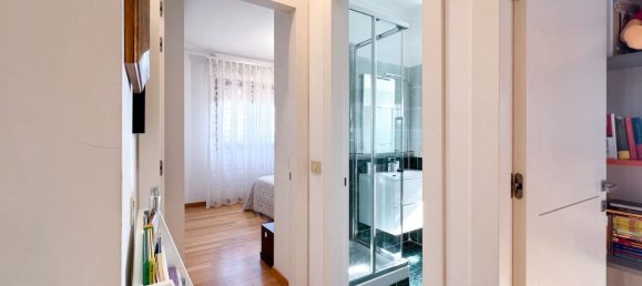 3 rooms Apartment in Rome, Italy No. 33580 47