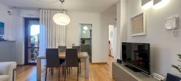 3 rooms Apartment in Rome, Italy No. 33580 15