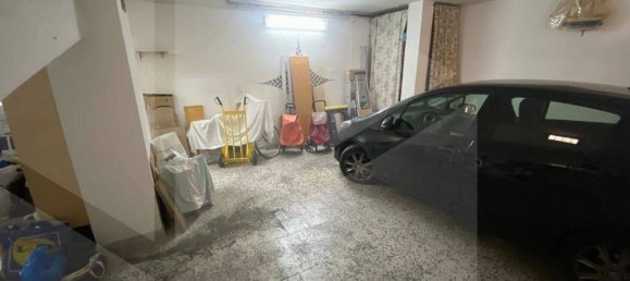 50m² Garage in Bari, Italy No. 24124 2
