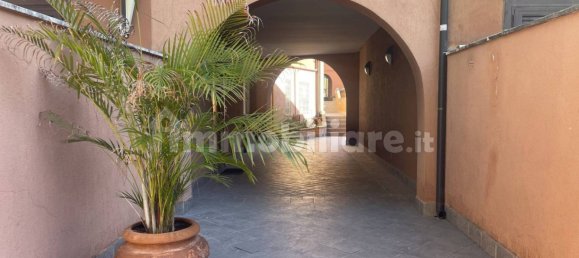 4 bedrooms Apartment in Rome, Italy No. 11931 26