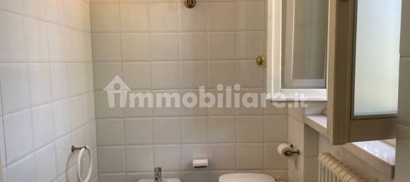 4 bedrooms Apartment in Rome, Italy No. 11931 2
