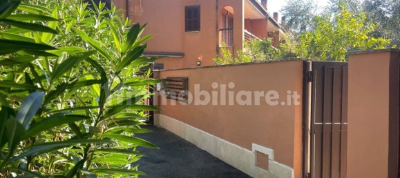 4 bedrooms Apartment in Rome, Italy No. 11931 25