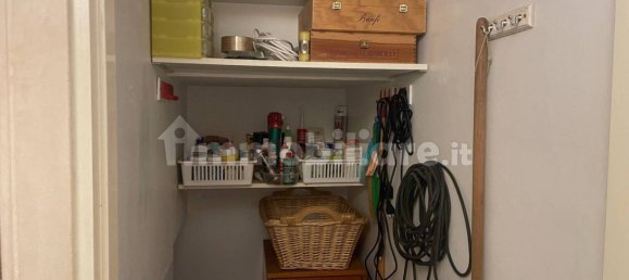 4 bedrooms Apartment in Rome, Italy No. 11931 13