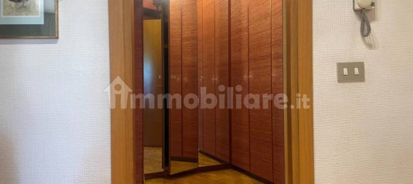 4 bedrooms Apartment in Rome, Italy No. 11931 39